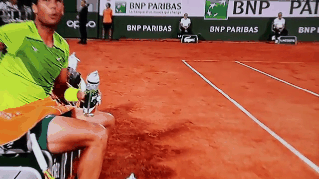  纳达尔在MAD比赛中连败，赛况扑朔迷离引发热议！-九游会真人游戏